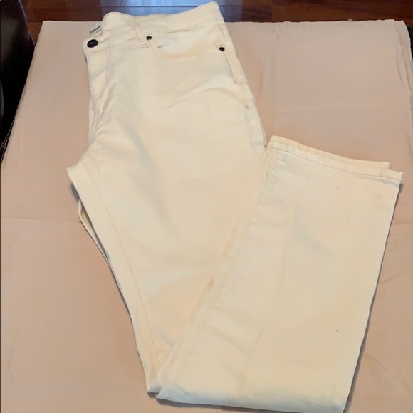 GoodThreads Skinny - Picture 1 of 6